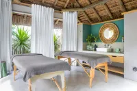 Tropical Attitude, - spa