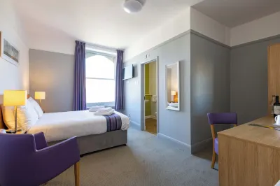 Dilkhusa Grand Hotel by Compass Hospitality Отели в г. 