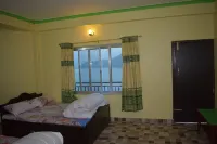 360 Lakefront Restro and Lodge Hotels in Kaskikot