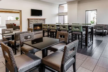 Wingate by Wyndham Canton/Hall of Fame