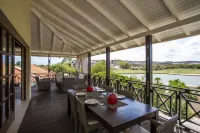 Blue Bay Villas