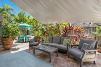 The Grand Guesthouse Hotels in Monroe County