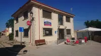 El Camino de Santovenia - Albergue - Hostel Hotels in 