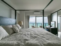 Hideout Okinawa Uruma Hotel a Uruma