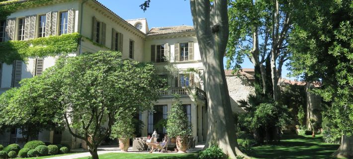 La Divine Comédie-Suites Deluxe Hotels in Avignon