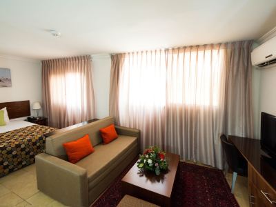 Ramon Suites by Smart Hotels