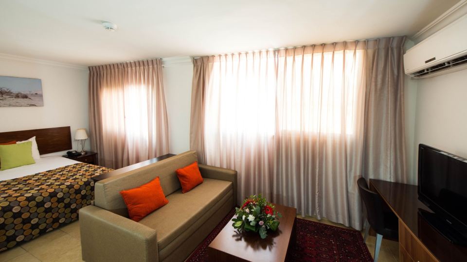 Ramon Suites by Smart Hotels