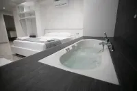 Tropea Luxury & Charm - Bathtub