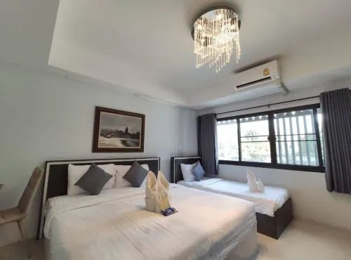 Bann Tawan Hostel Chiang Rai