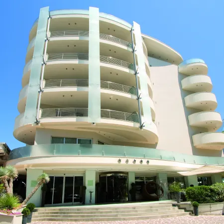 Hotel Premier & Suites - Premier Resort
