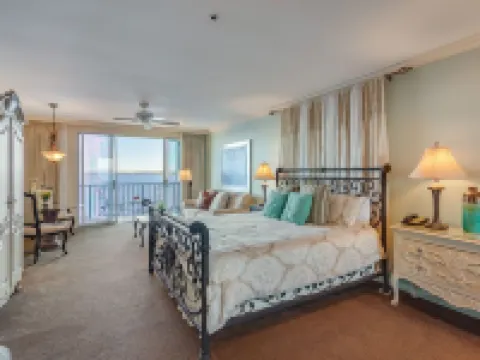 Club Continental Hotels in Orange Park