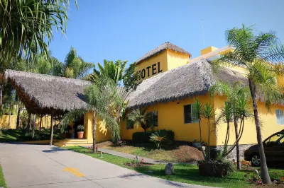 Zar Colima Hotels near Federal Palace