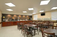 Quality Inn Wenatchee-Leavenworth - breakfast