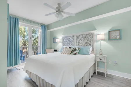 Pilot House 506 Отели в г. Мирамар-Бич