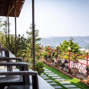 Cloud 9 Hills Resort