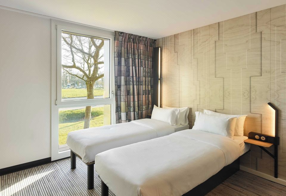 B&B HOTEL Marne-la-Vallée Val d'Europe - Housity