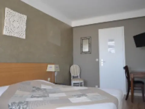 里賈納酒店 塞特港酒店