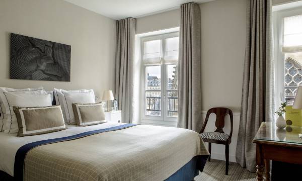 Hôtel de la Place du Louvre - Esprit de France