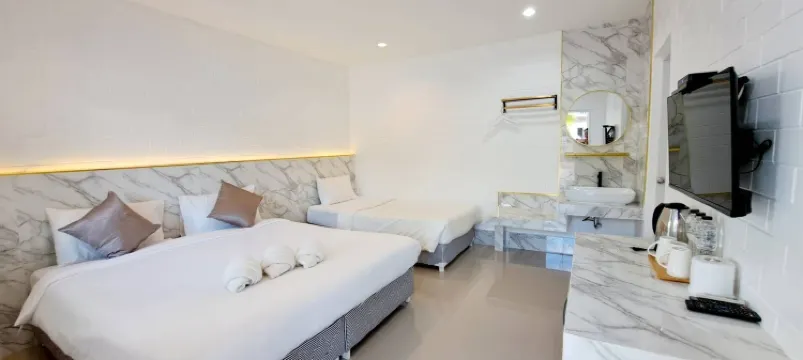 ห้องดีลักซ์ เมเบิล