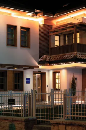 Hotel Baškuća Отели рядом с достопримечательностью «Мэрия г. Сараево»