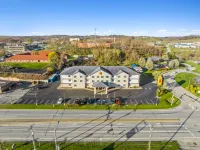 Super 8 by Wyndham Uniontown PA - 2 étoiles