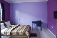 Peemarys Hotel - parking