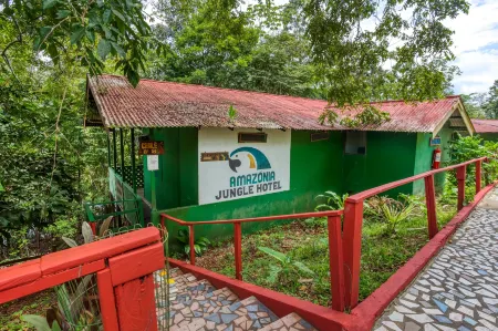 Amazonia Jungle Hotel