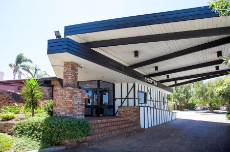 Leisure Inn Hotel Rockingham Отели в г. Рокингем