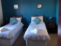 George and Abbotsford Hotels in Melrose