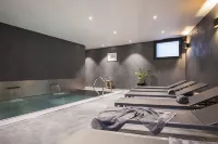 Au Clos du Lac Hotels in Hermonville