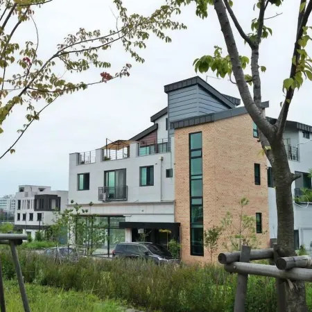 Mr. Kim Guesthouse