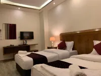 Petra Sky Hotel - Balcony