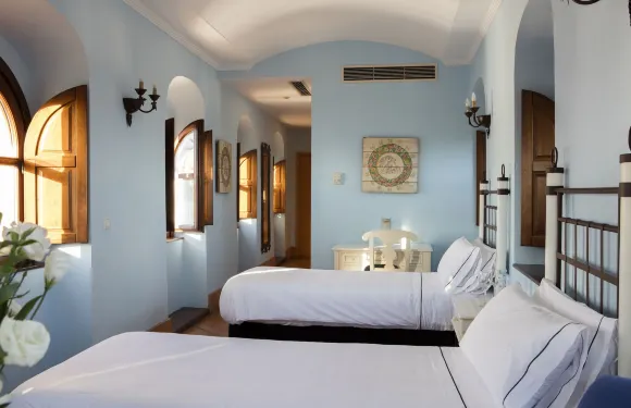 圖噶薩城堡酒店