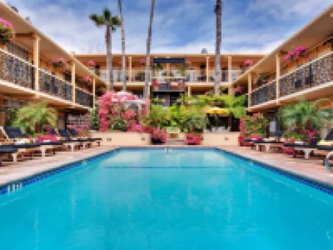 14 West Laguna Beach Hotels in Laguna Beach
