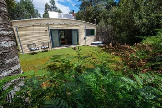 休恩布什靜養飯店