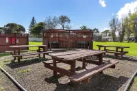 Port Waikato Holiday Park - Ramah Hewan Peliharaan