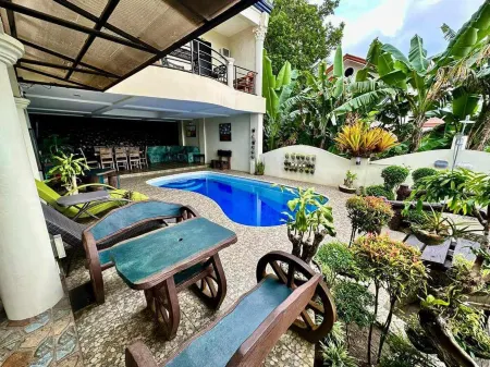 Avana Hills Tagaytay Villa