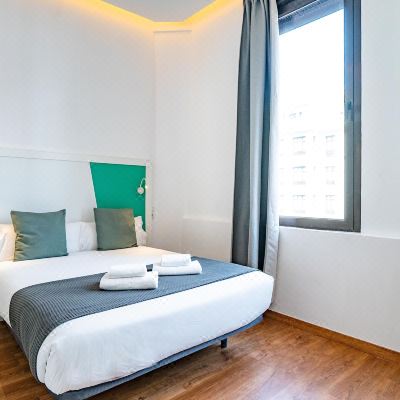 Studio With Gran Via Views (2 People) SmartRental Gran Via 47 Promo Code
