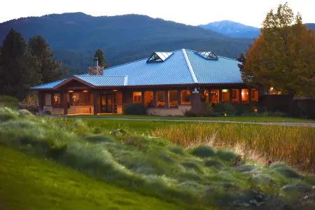 Mount Shasta Resort Отели в г. Дансмьюир