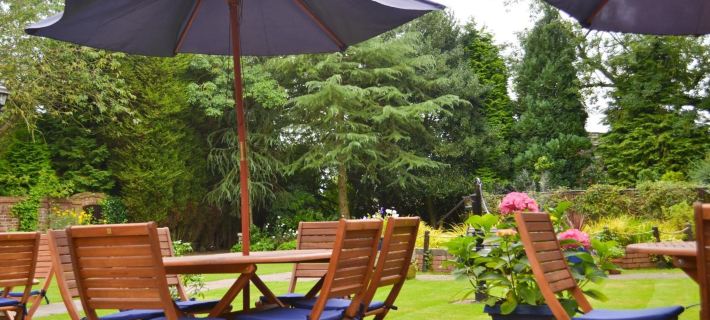 The Manor Guest House Hotels in Stoke-on-Trent