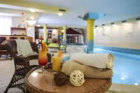 Hotel Korona Wellness, Rendezvény és Borszálloda - Pools