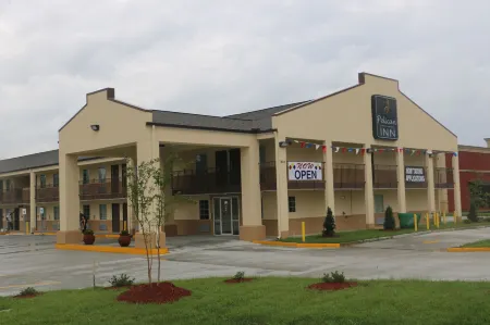 Pelican Inn Отели в г. Гонзалес