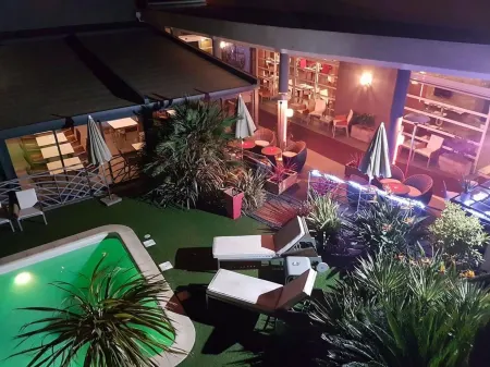 Logis Hôtel la Fauceille Отели в г. Полестр