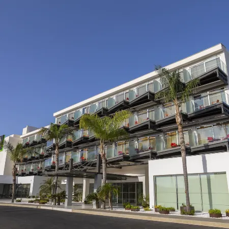 Faros Hotel Ayia Napa Отели рядом с достопримечательностью «Ayia Napa Harbour»