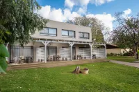 Holiday Village Kibbutz Mizra Hotels in Yokne'am Moshava