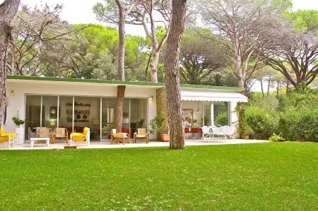 Villa Corallo Отели рядом с достопримечательностью «Minimarket G.F.S»