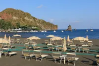 Les Sables Noirs & Spa - Sea View