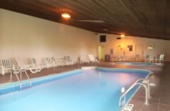 Quality Inn Milan-Sandusky Hotels in Milan Township