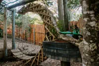 Treedom Villas and Vardos