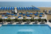Hotel Orient & Pacific - Infinity Pools